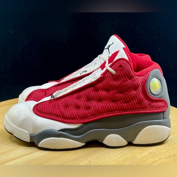 Air Jordan Flint Red Retro 13’s kids Sneakers sz 3y - Picture 7 of 10